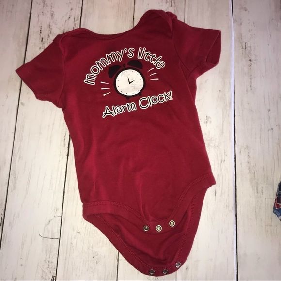 Size 18 months mommy’s little alarm clock onesie - Picture 3 of 7